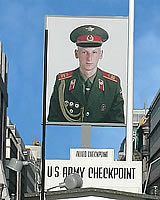 Checkpoint Charlie (Museu do Muro)